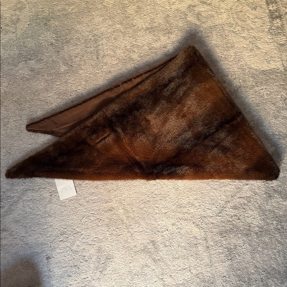 Triangular Faux Fur Scarf
